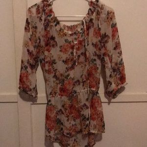 Floral blouse top